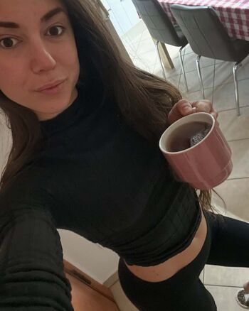 Full leaked Ninamissfit model private photo
