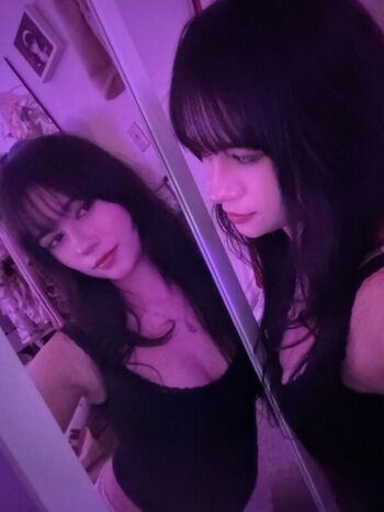 Full leaked Nineiota private photo
