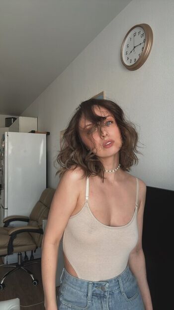 Full leaked Nkris private photo