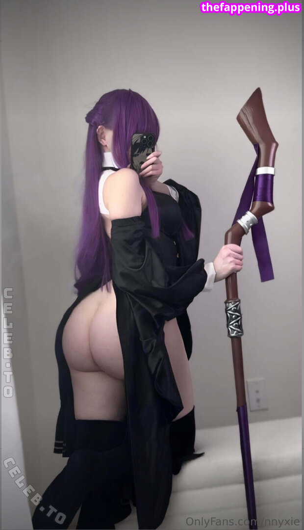 https: / kltt3y / nnyxie Naken OnlyFans Foto #26