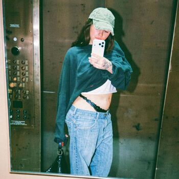 Full leaked Noah cyrus page private photo