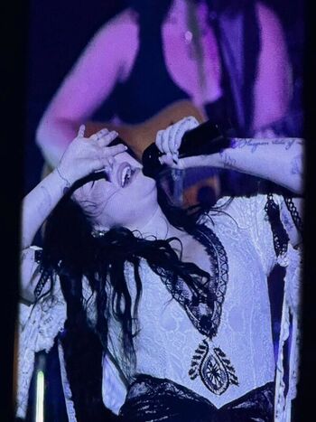 Full leaked Noah cyrus private photo