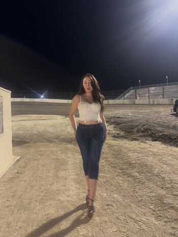 Full leaked Noah cyrus page private photo