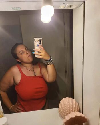 Full leaked Noemi private photo