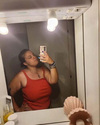 Full leaked Noemi private photo