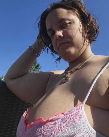Full leaked Noemi private photo