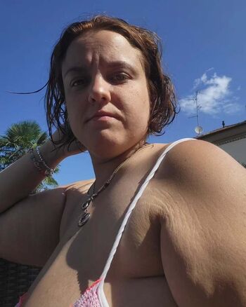 Full leaked Noemi private photo