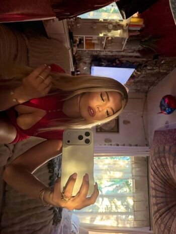 Full leaked Nokamilaa private photo