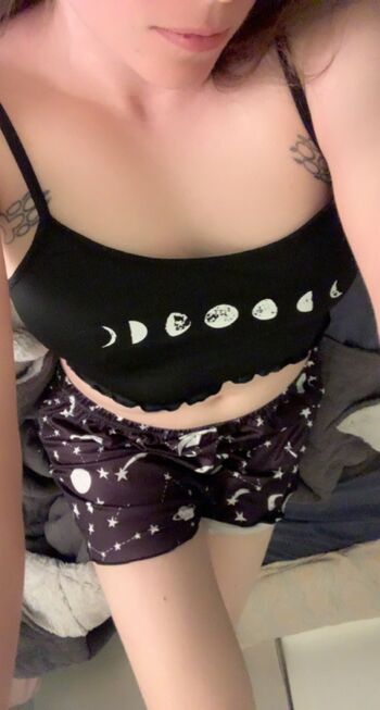 Full leaked Noodlewolf private photo