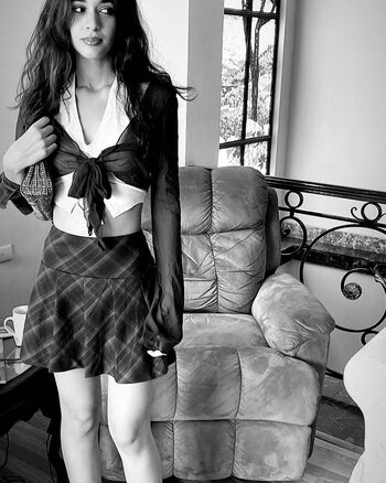 Full leaked Nourine abouseada page private photo