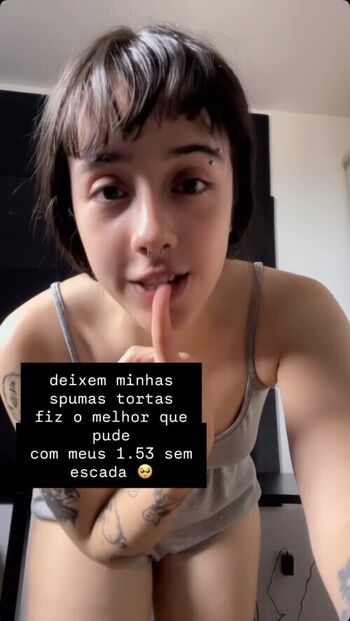 Full leaked Novinhas com peitos pequenos private photo