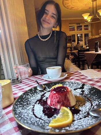 Full leaked Nude in public page private photo