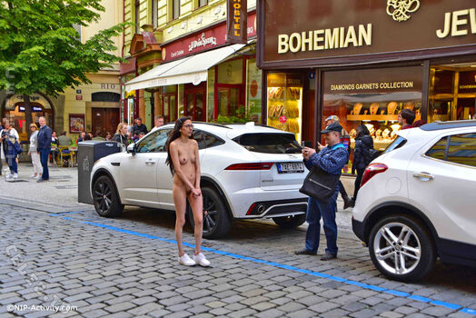 Full leaked Nude in public page private photo