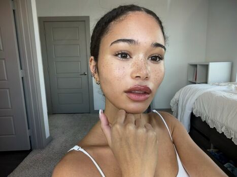 Full leaked Nuritheedoll private photo