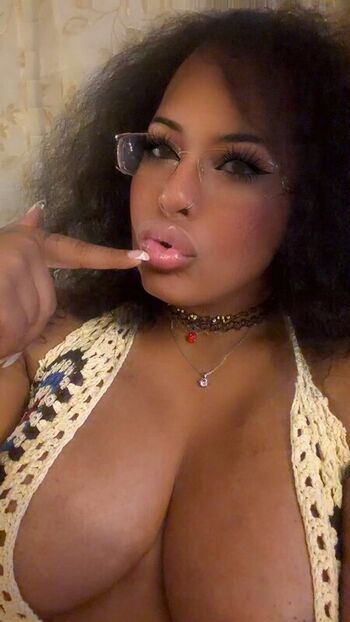 Full leaked Nyla rose private photo