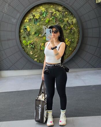 Full leaked Nyvi estephan private photo