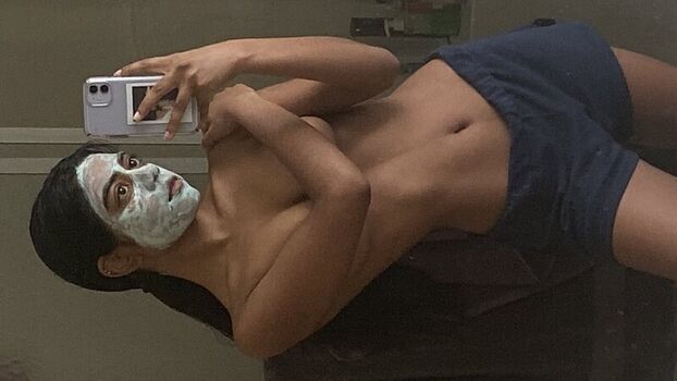 Full leaked E lizzabethx/ private photo