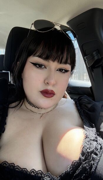 Full leaked Obscuremilk private photo