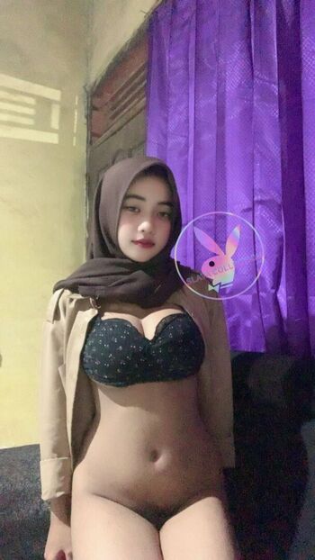 Full leaked Officialauraa private photo