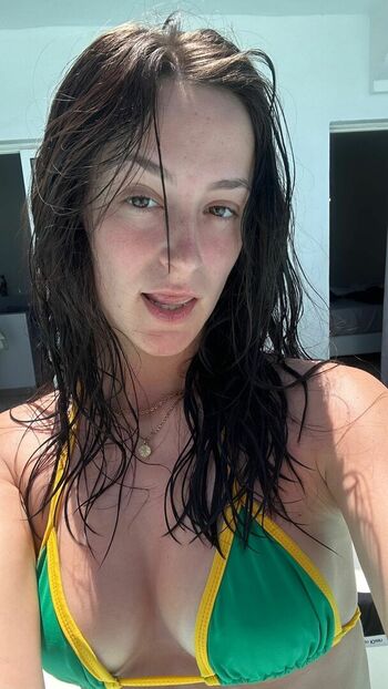 Full leaked Oihana private photo