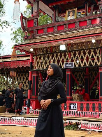 Full leaked Oklinfia page private photo