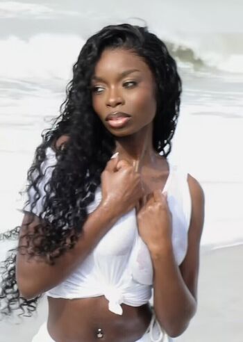 Full leaked Olandria carthen private photo