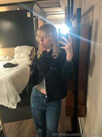 Full leaked Olivia carter private photo