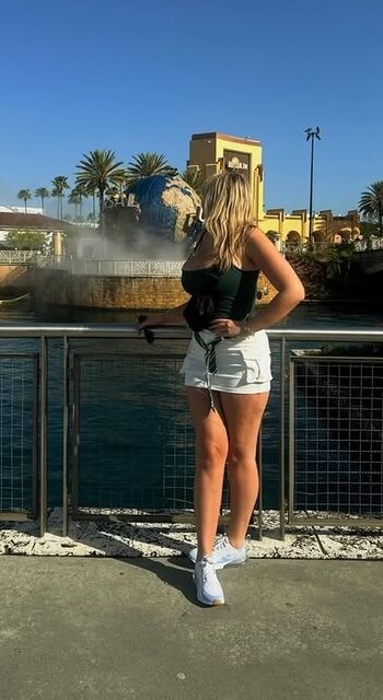 Full leaked Olivia kuehner private photo
