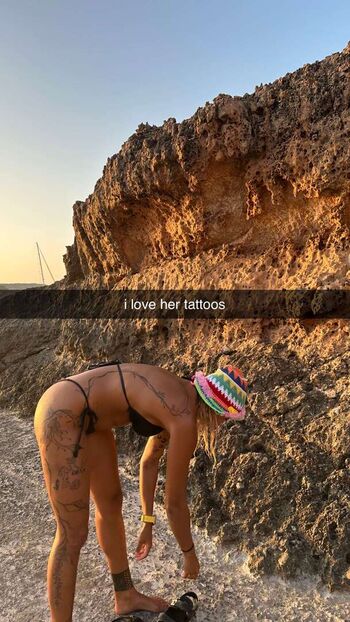 Full leaked Olivia ponton page private photo