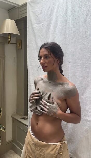 Full leaked Olivia webb private photo
