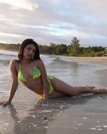 Full leaked Oliviafairy  page private photo