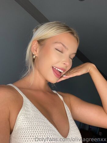 Full leaked Oliviagreenxx private photo