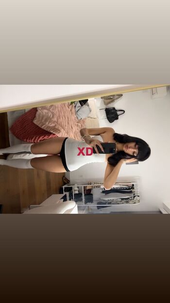 Full leaked Oliviaraynn private photo