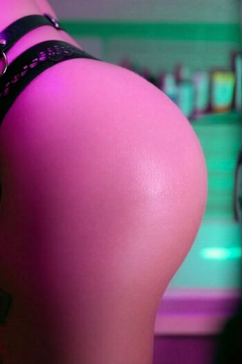 Full leaked Olyashaa private photo