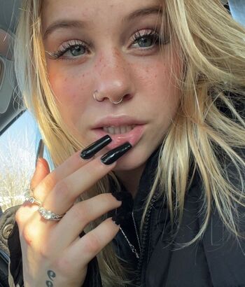 Full leaked Omg kendra private photo