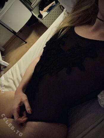 Full leaked Onceup private photo