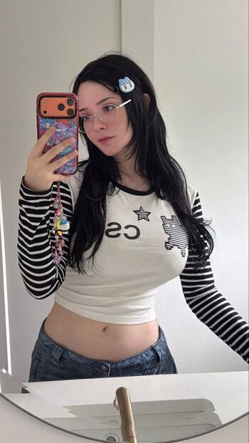 Full leaked Onisuna private photo