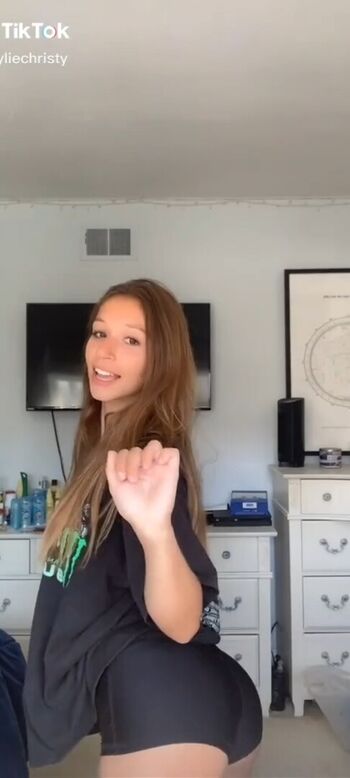 onlyfans.com/uncensoredprincess