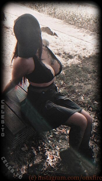 Full leaked Onxfire private photo