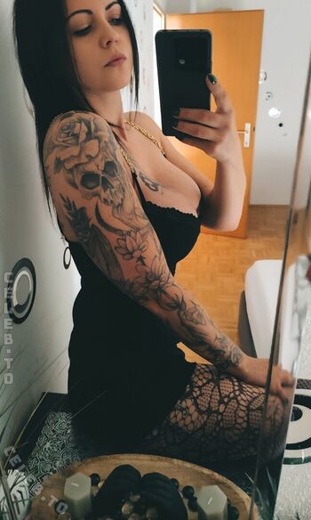 Full leaked Onxfire private photo