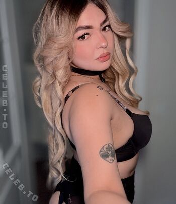 Full leaked Oriannafox page private photo