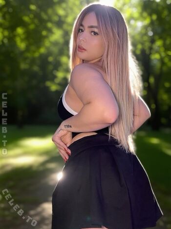 Full leaked Oriannafox page private photo