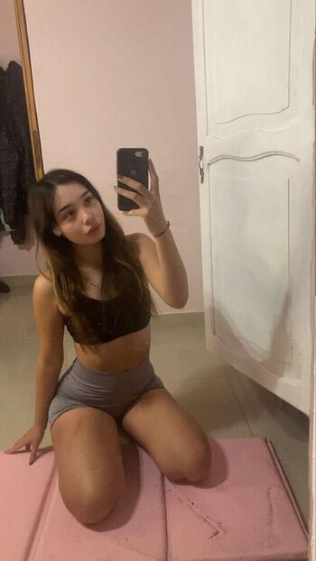 Full leaked Orobellee private photo