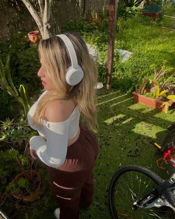 Full leaked Paloma private photo