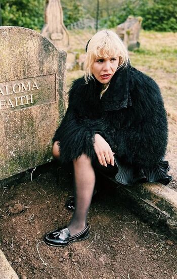 Full leaked Paloma faith private photo