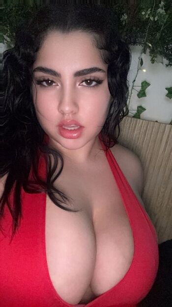 Full leaked Papasqrt page private photo