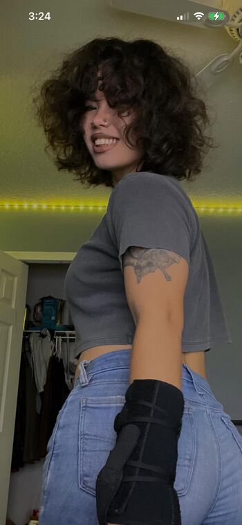 Full leaked Papayamb private photo