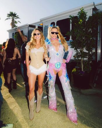 Full leaked Paris hilton page private photo