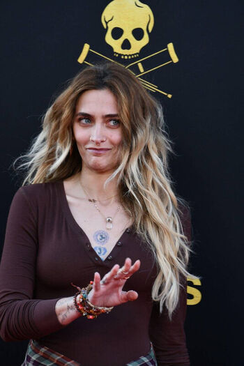 Full leaked Paris jackson  page private photo