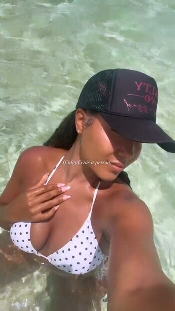 Full leaked Parker mckenna posey page private photo